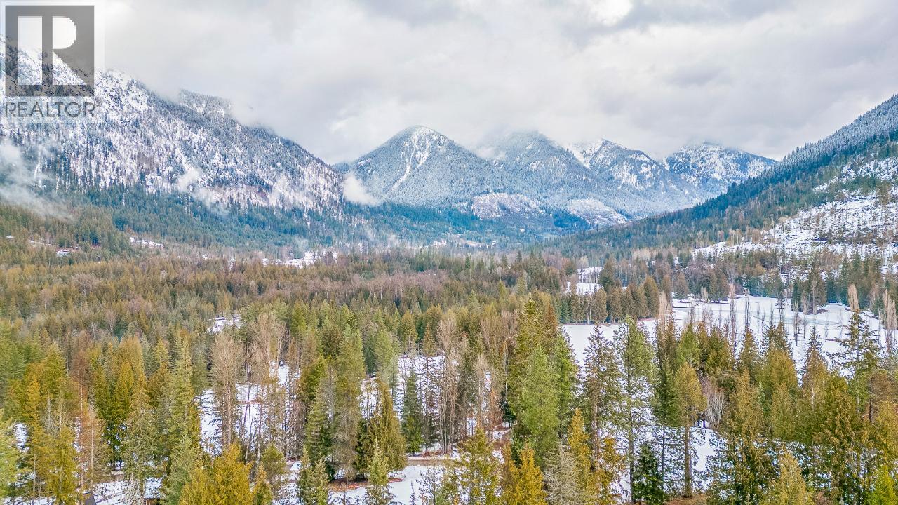 16310 WOOLGAR Road Unit# 223, Crawford Bay