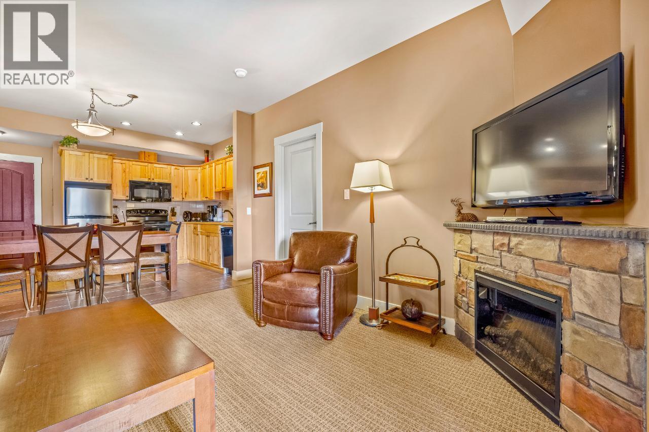 16310 WOOLGAR Road Unit# 223, Crawford Bay