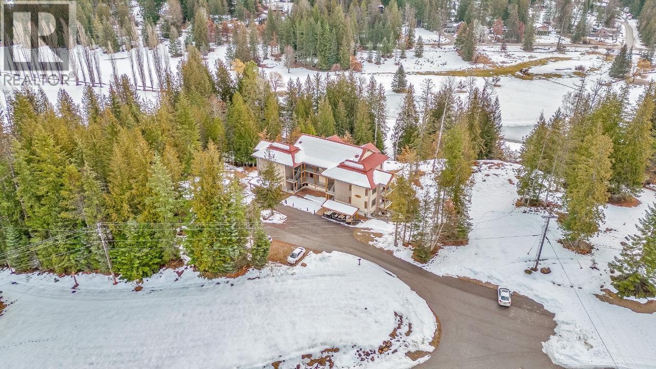 16310 WOOLGAR Road Unit# 223, Crawford Bay