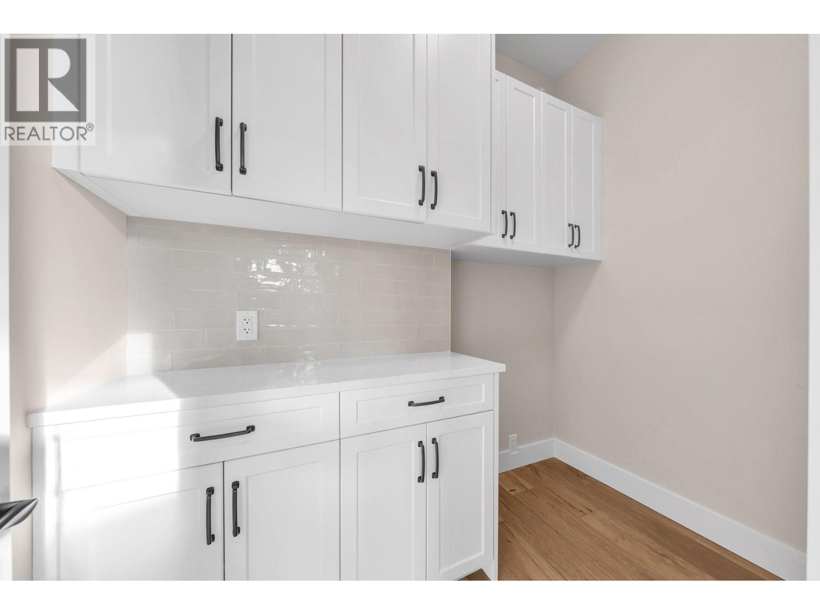 3431 SENKLER ROAD, Belcarra