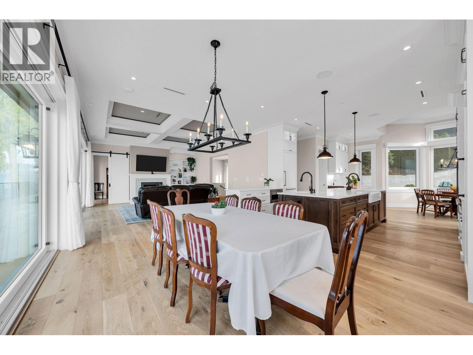 3431 SENKLER ROAD, Belcarra