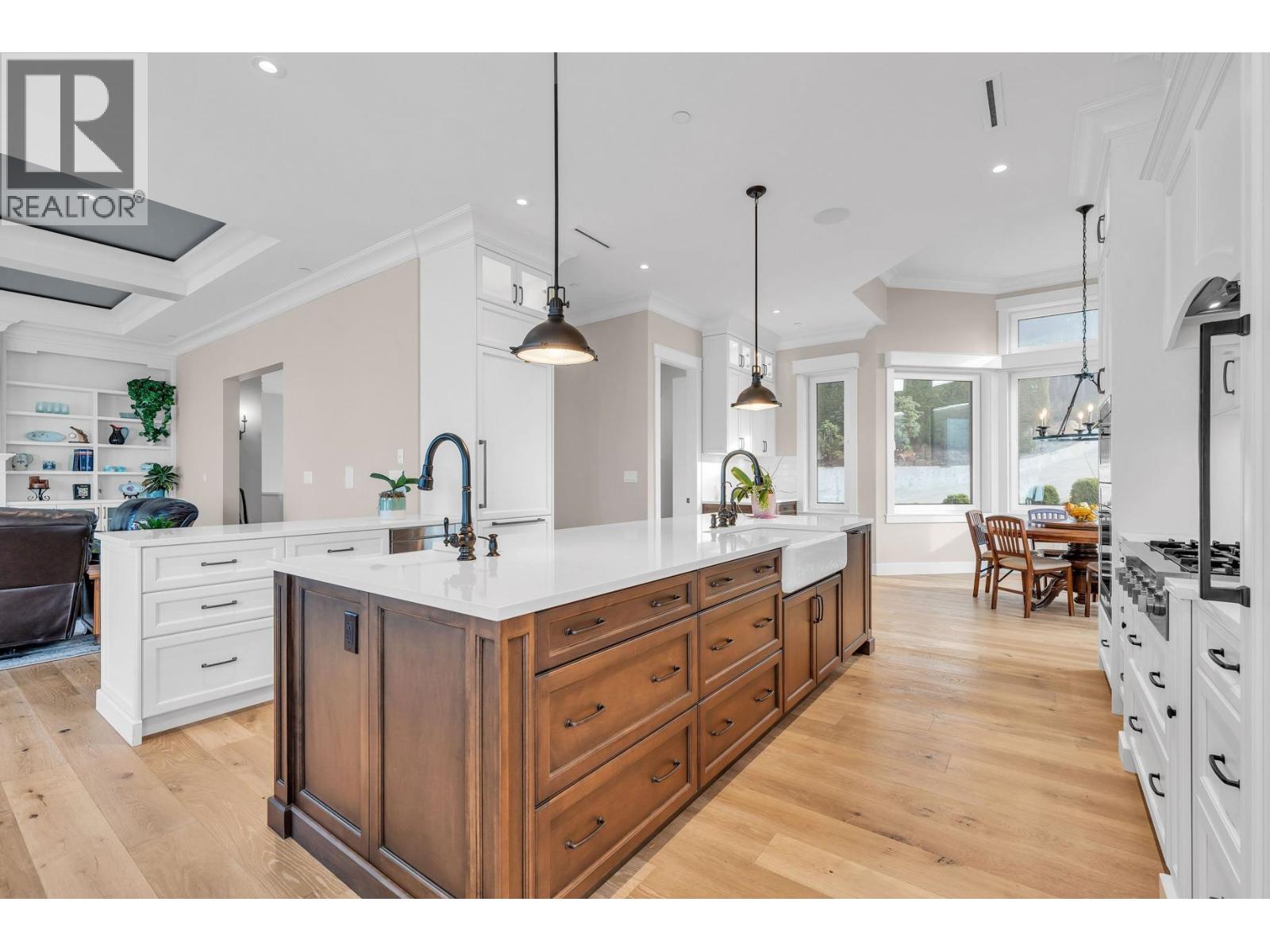 3431 SENKLER ROAD, Belcarra