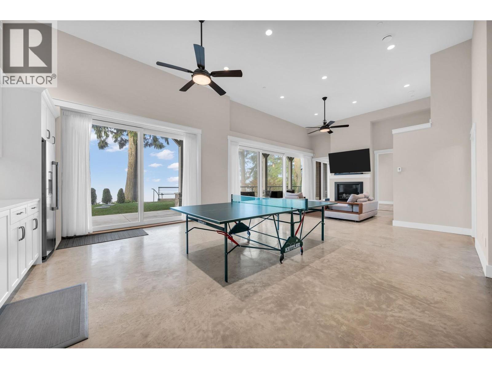 3431 SENKLER ROAD, Belcarra