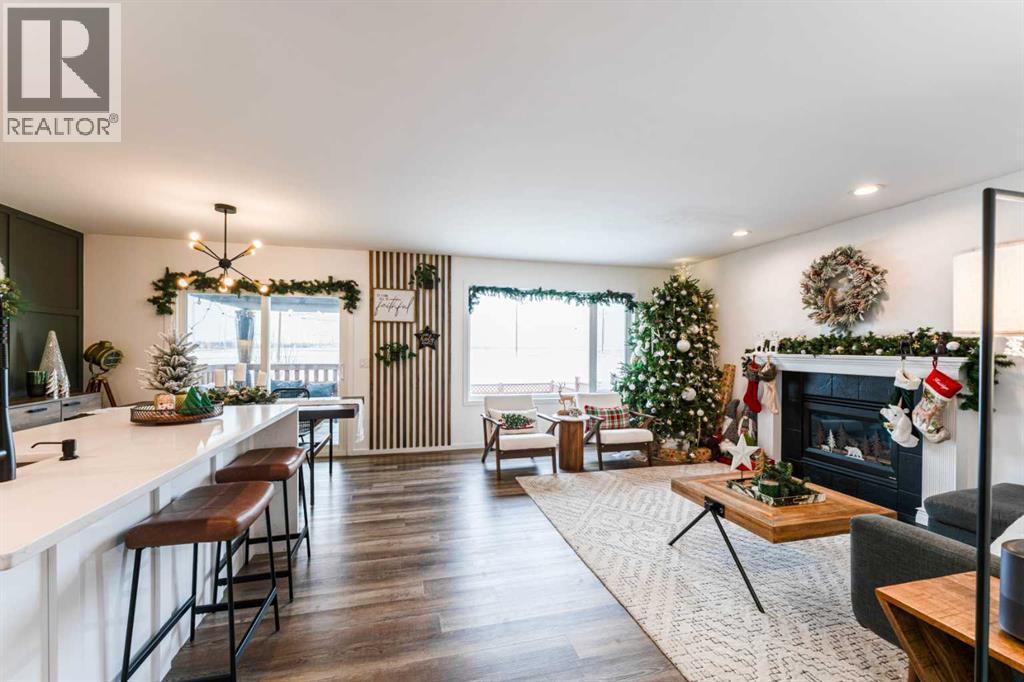 Single Family House for Sale in  Chaparral Ridge Circle SE Chaparral Calgary 