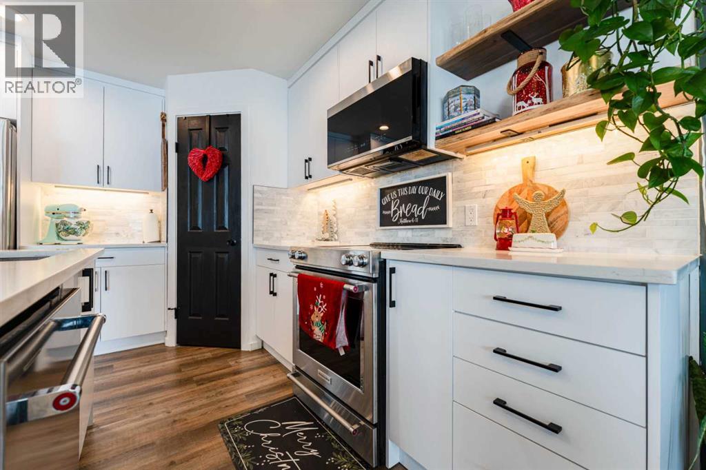 Single Family House for Sale in  Chaparral Ridge Circle SE Chaparral Calgary 