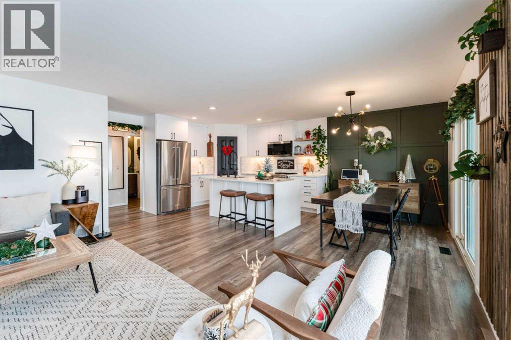 Single Family House for Sale in  Chaparral Ridge Circle SE Chaparral Calgary 