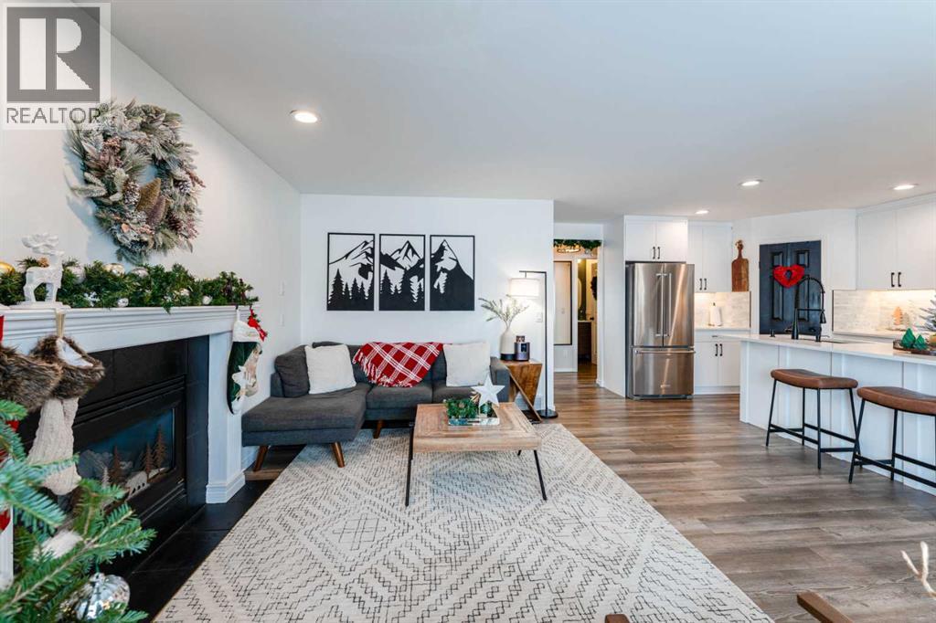 Single Family House for Sale in  Chaparral Ridge Circle SE Chaparral Calgary 