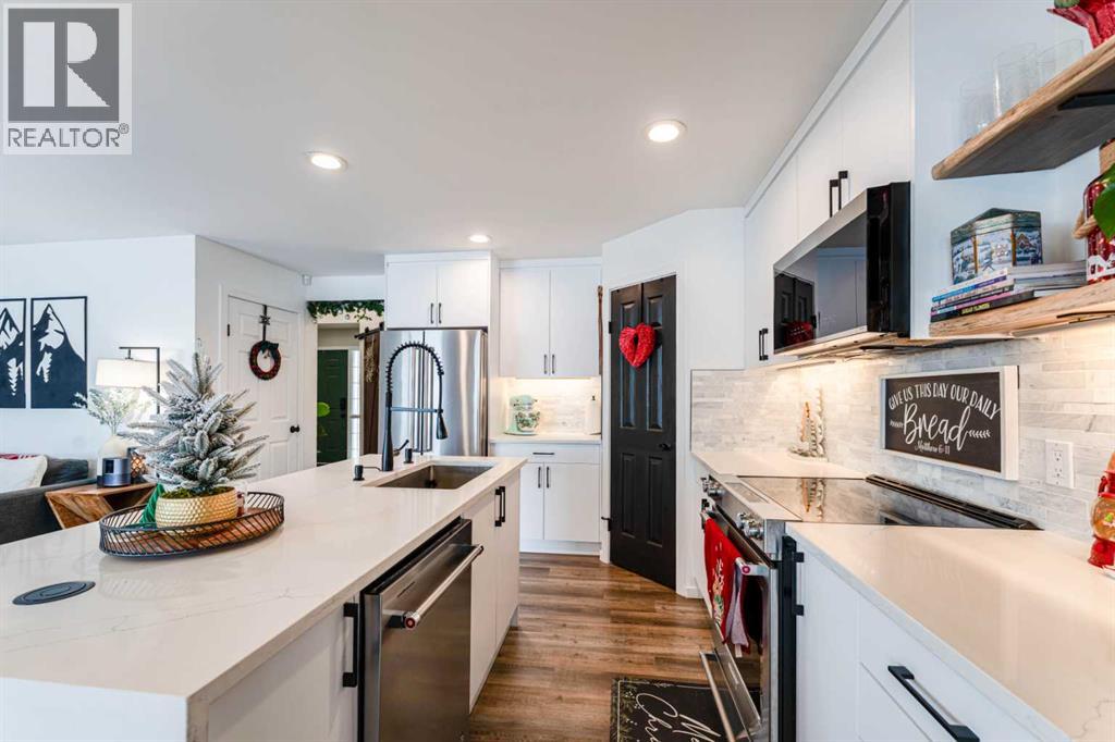 Single Family House for Sale in  Chaparral Ridge Circle SE Chaparral Calgary 