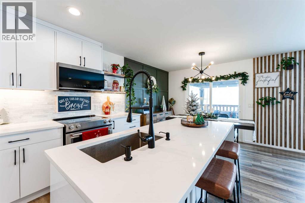 Single Family House for Sale in  Chaparral Ridge Circle SE Chaparral Calgary 