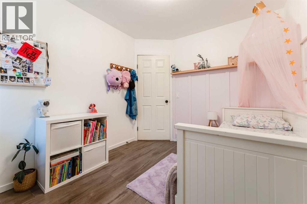 Single Family House for Sale in  Chaparral Ridge Circle SE Chaparral Calgary 