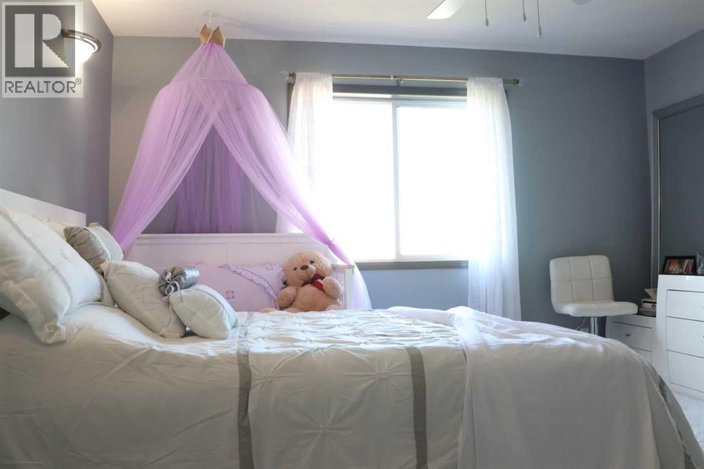 Single Family House for Sale in  Martha