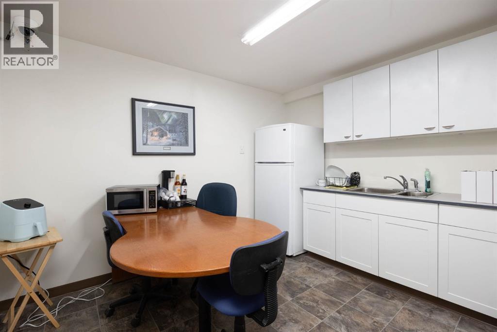 9810 Main Street, Fort McMurray