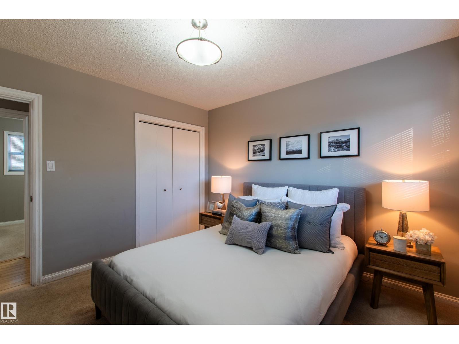 8916 148 ST NW, Edmonton