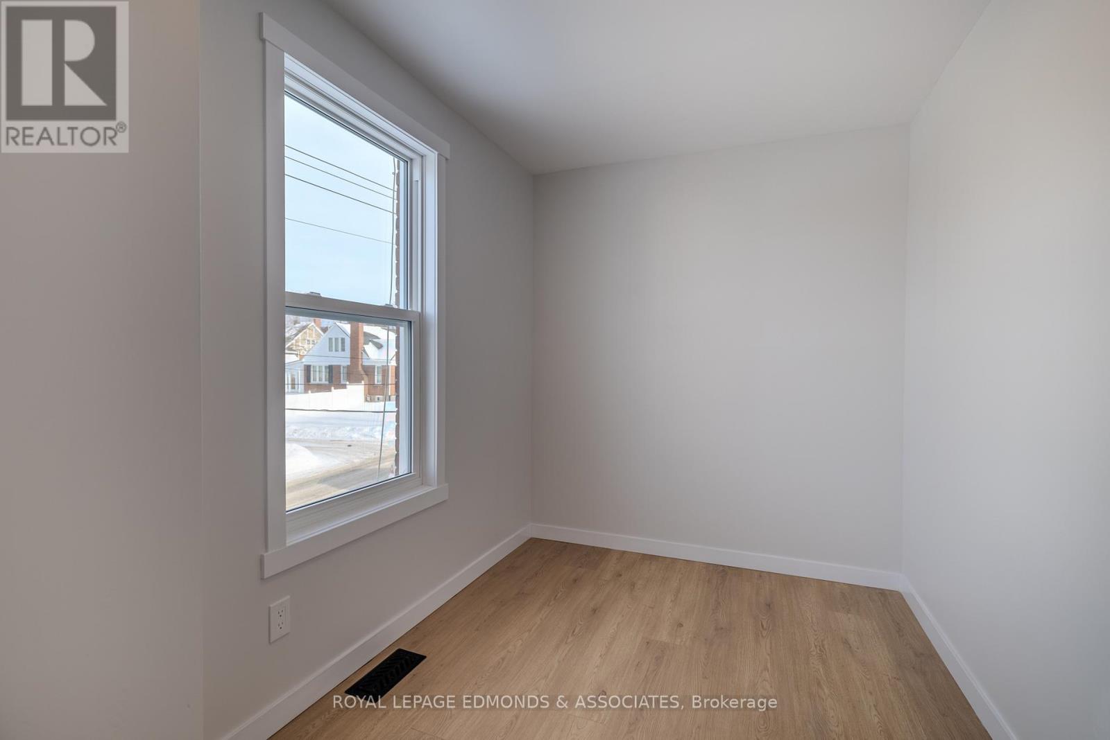 204 MCALLISTER STREET - 20