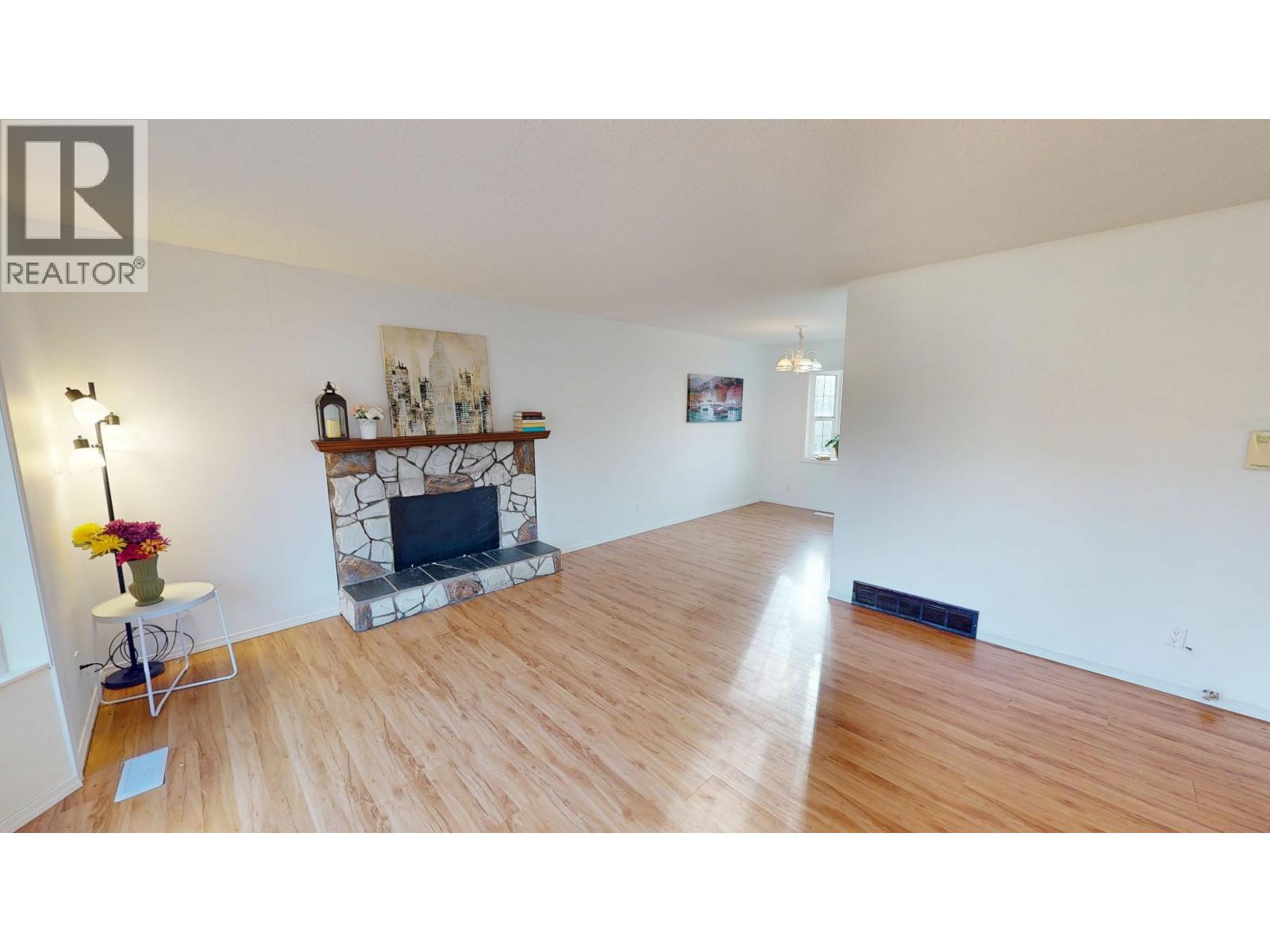 1394 LEWIS DRIVE, Quesnel