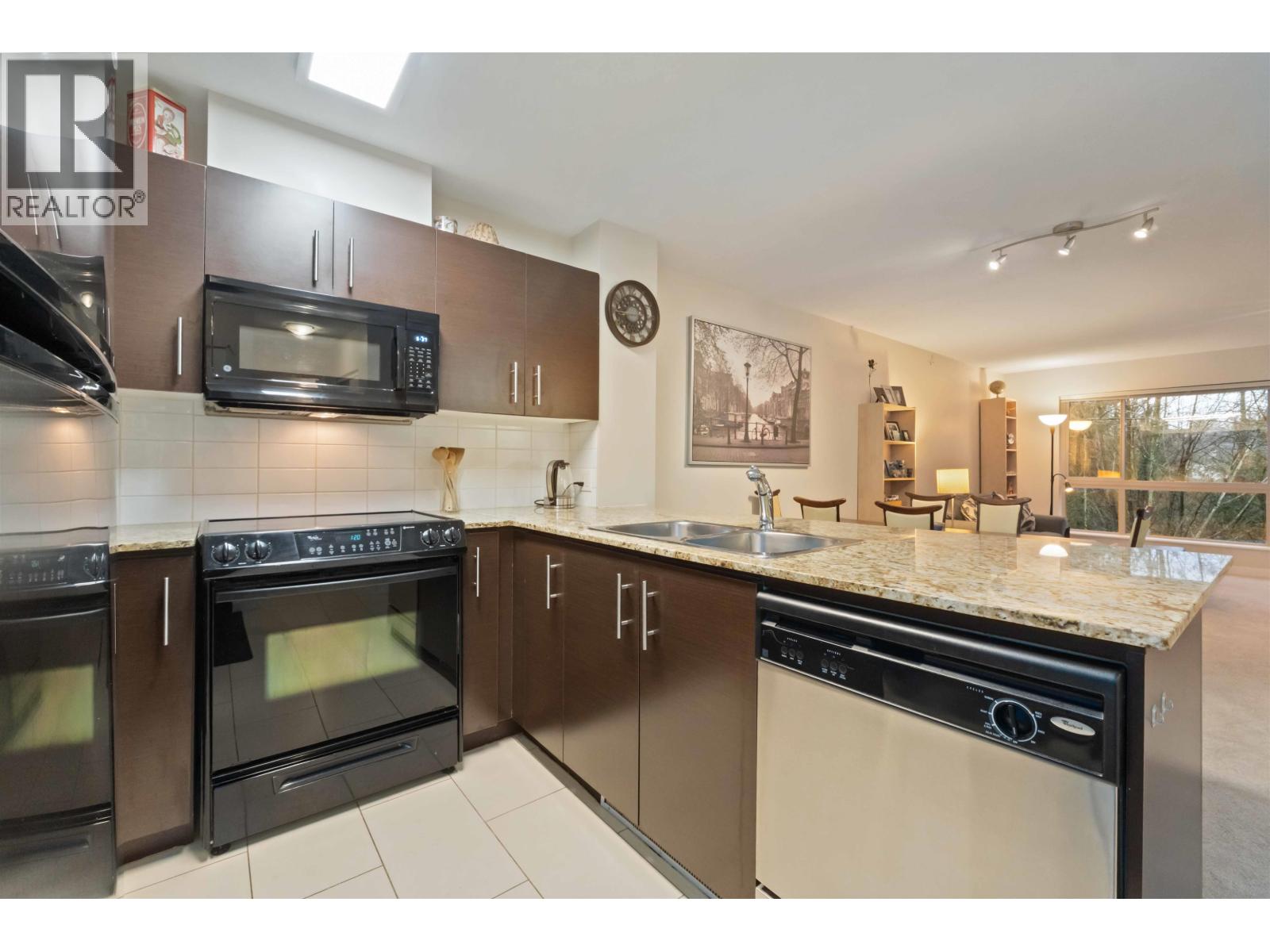 403 11665 HANEY BYPASS, Maple Ridge