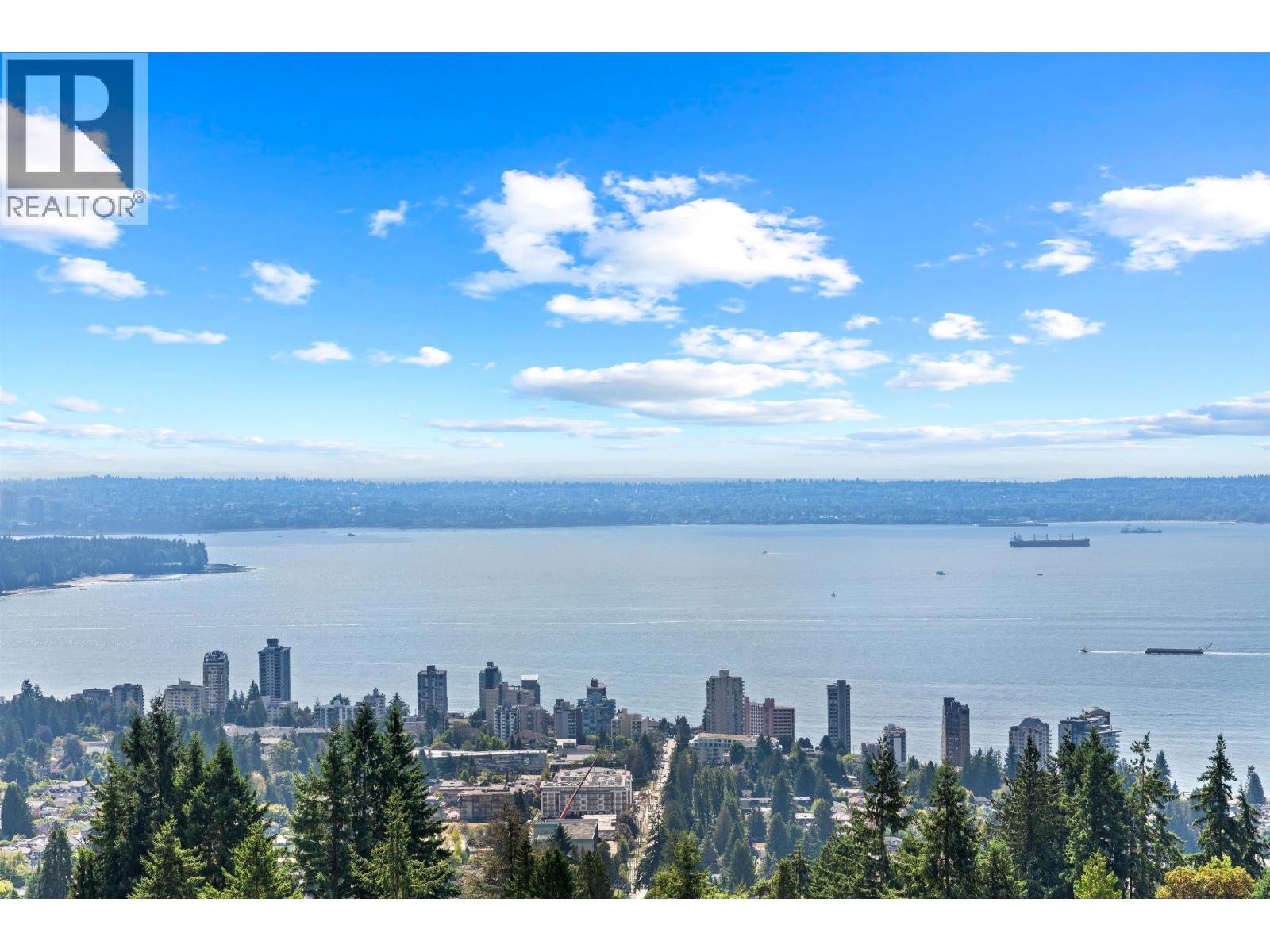 48 2250 FOLKESTONE WAY, West Vancouver