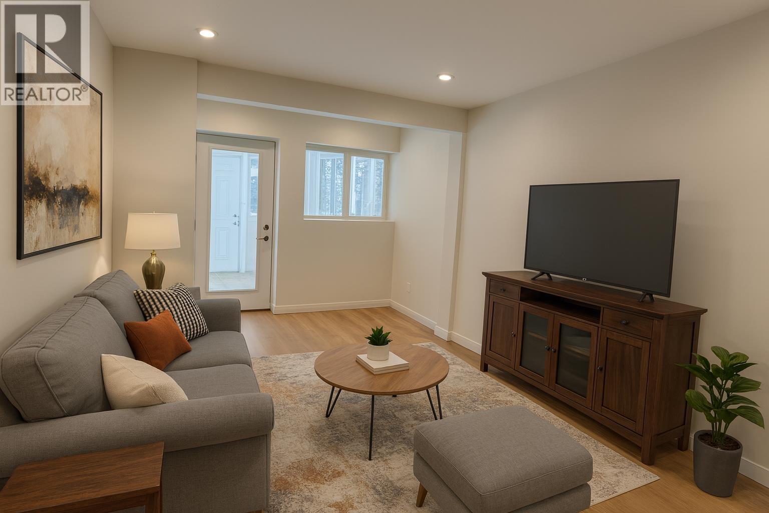 412 E 2ND STREET, North Vancouver