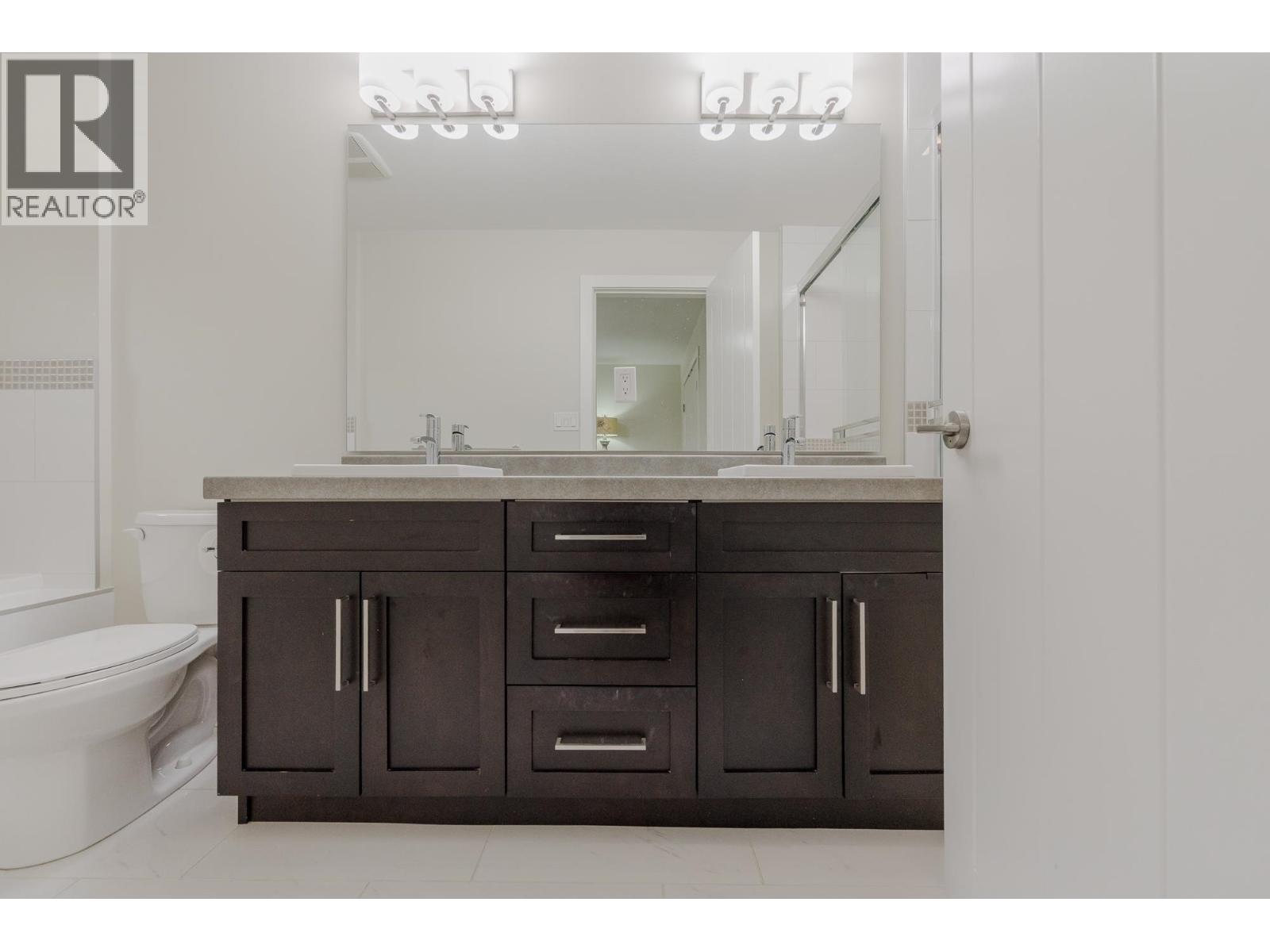 102 3458 BURKE VILLAGE PROMENADE, Coquitlam