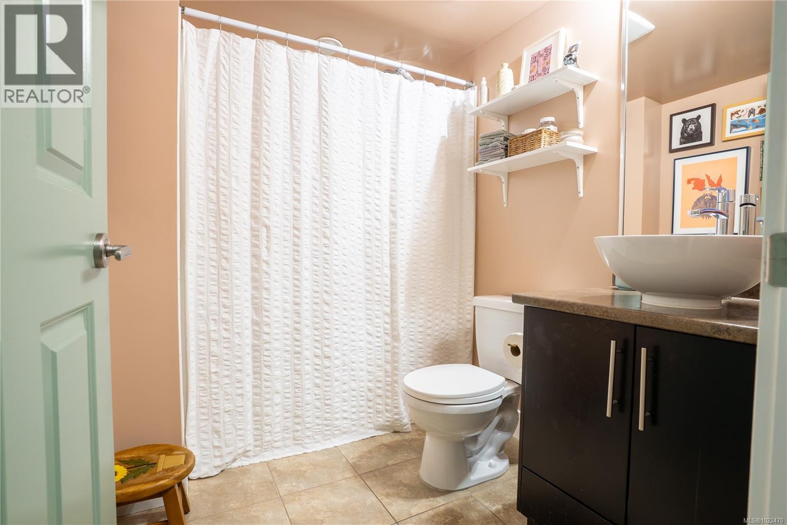 306 2717 Peatt Rd, Langford