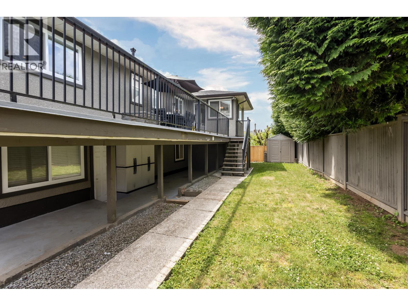 629 THOMPSON AVENUE, Coquitlam