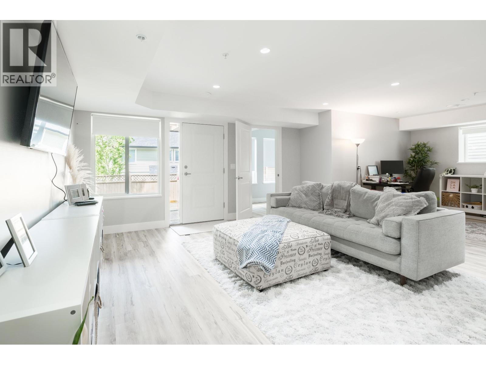 10469 MCEACHERN STREET, Maple Ridge