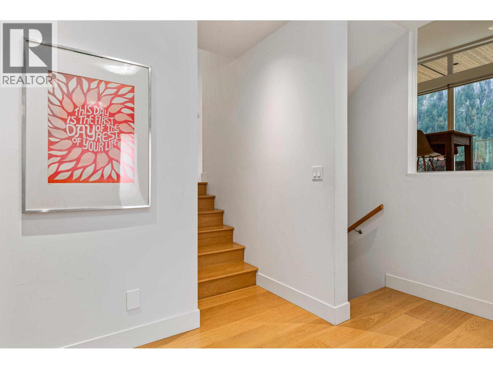 38555 SKY PILOT DRIVE, Squamish