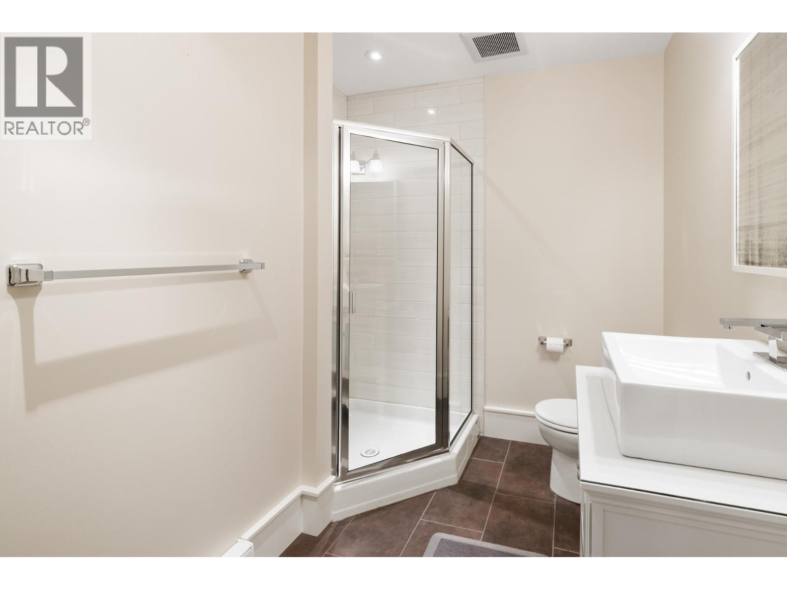 2623 LAWSON AVENUE, West Vancouver