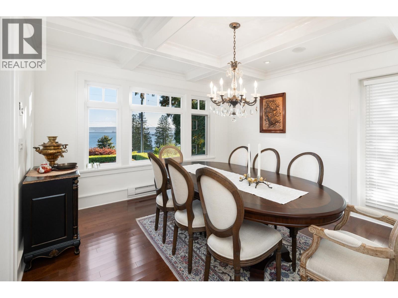 2623 LAWSON AVENUE, West Vancouver