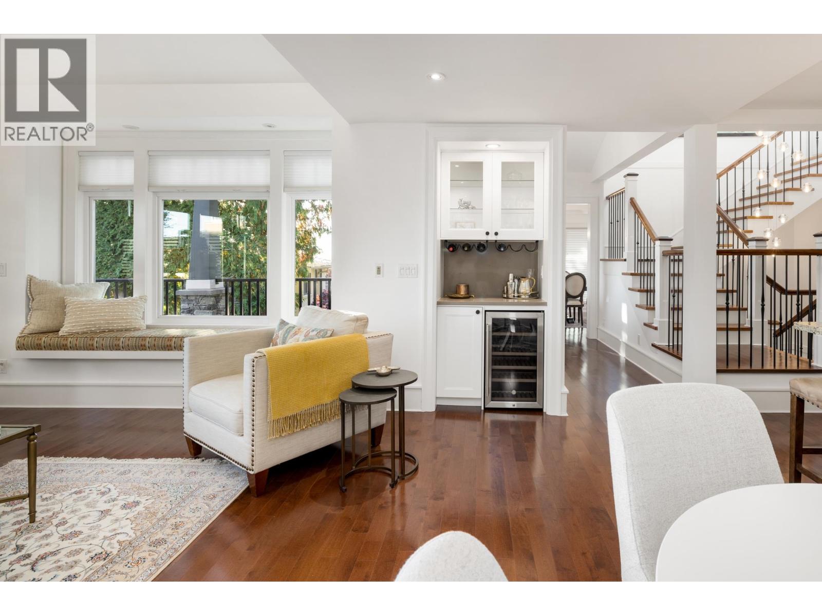 2623 LAWSON AVENUE, West Vancouver