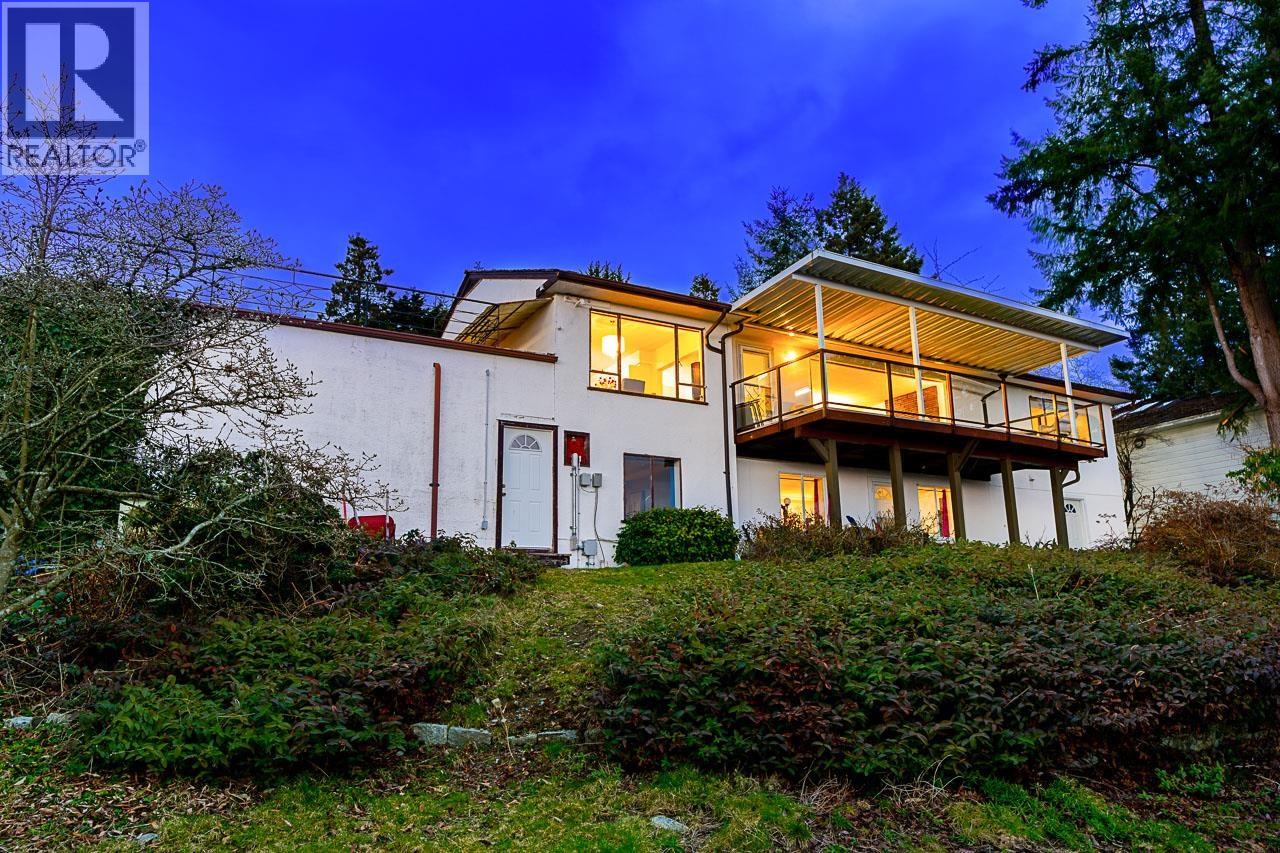 797 EYREMOUNT DRIVE, West Vancouver
