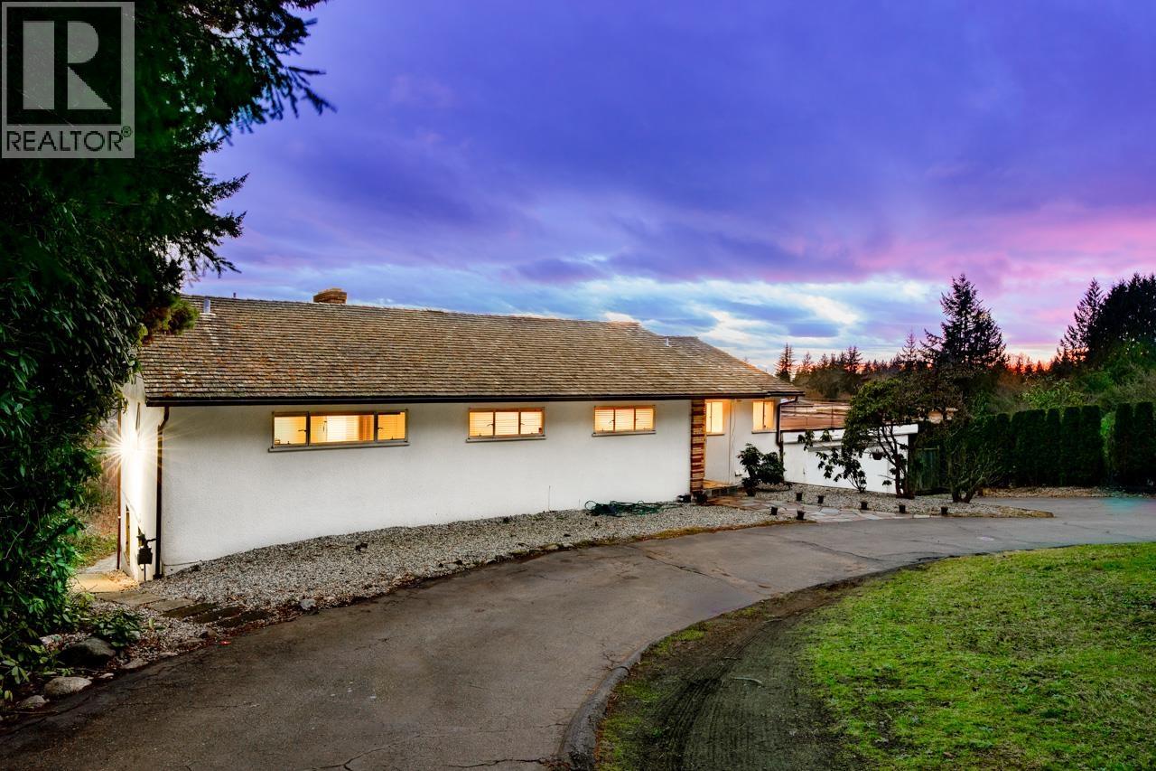 797 EYREMOUNT DRIVE, West Vancouver