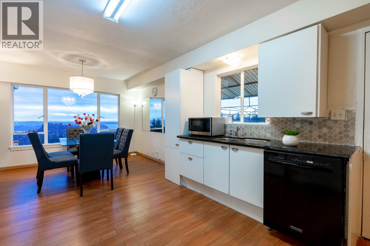 797 EYREMOUNT DRIVE, West Vancouver