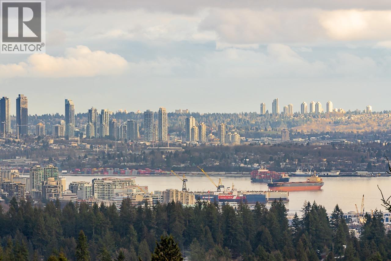 797 EYREMOUNT DRIVE, West Vancouver