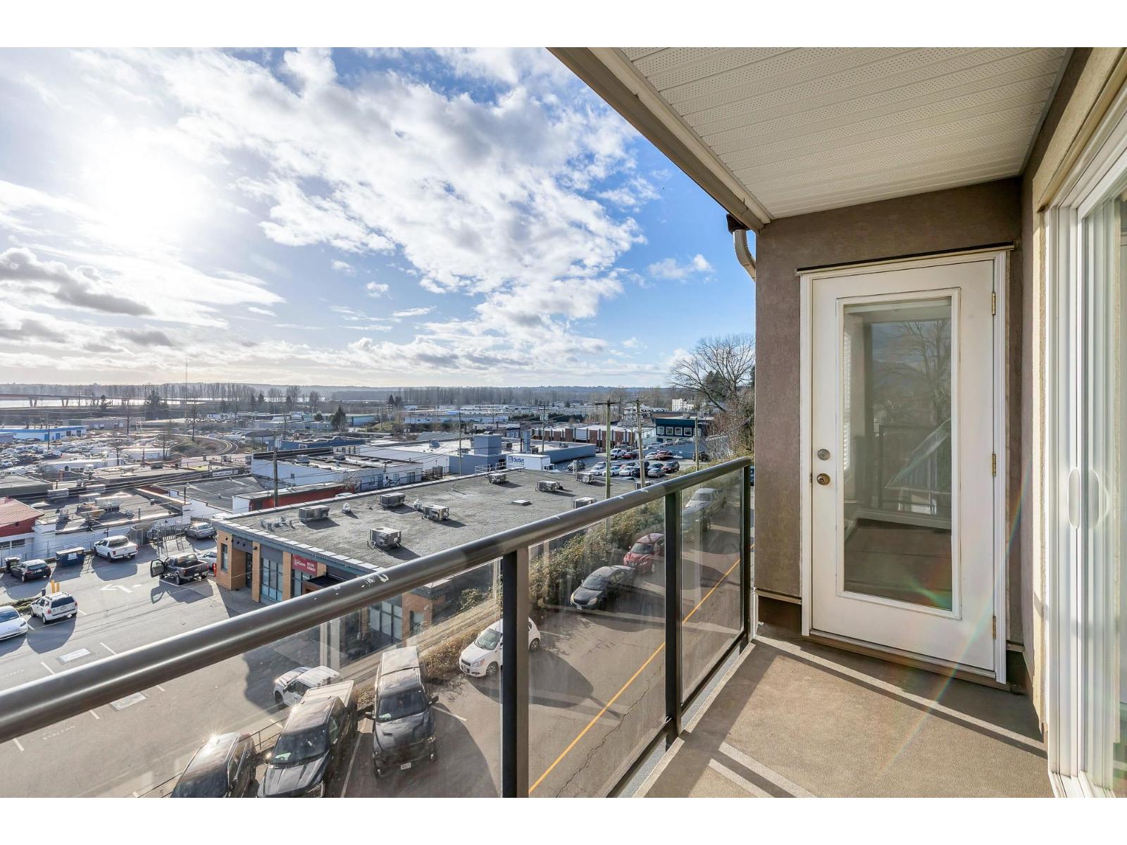 313 33165 2ND AVENUE, Mission