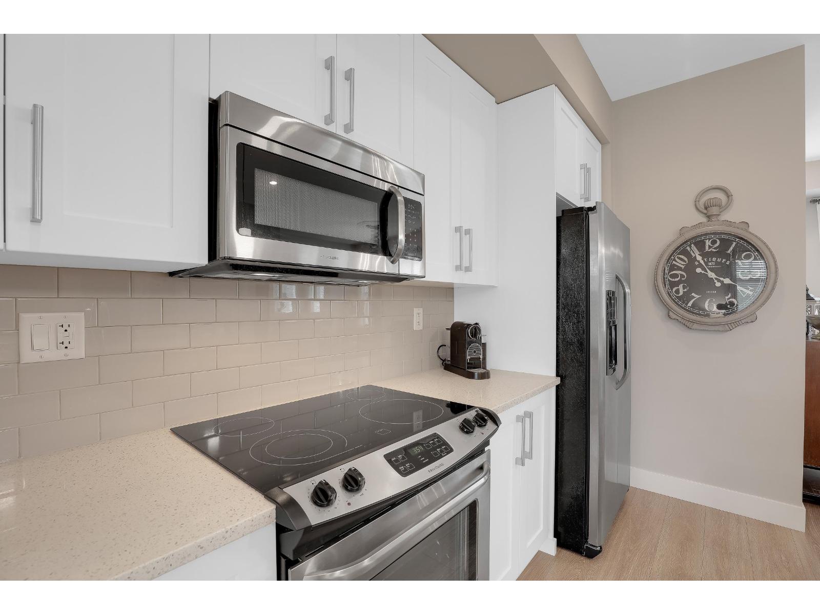 20377 82 AVENUE, Langley