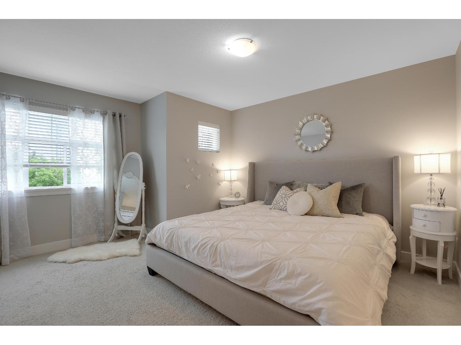 20377 82 AVENUE, Langley