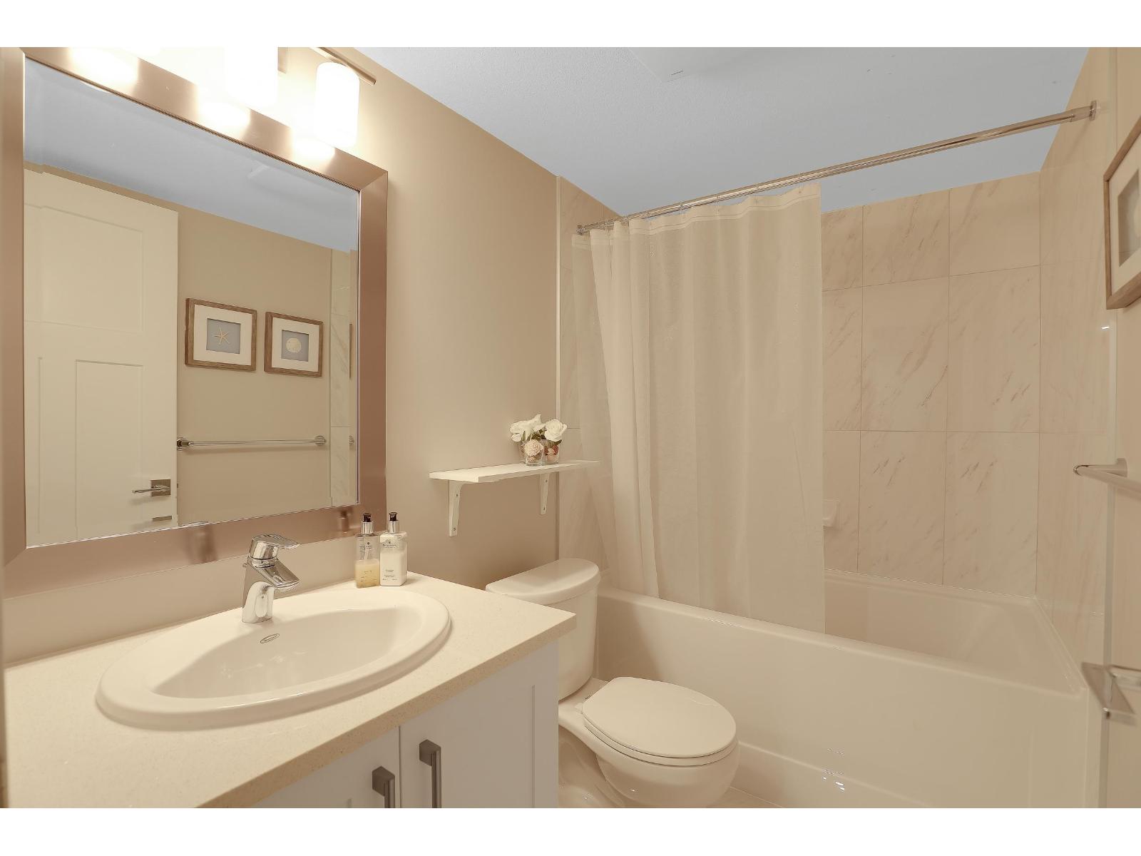 20377 82 AVENUE, Langley