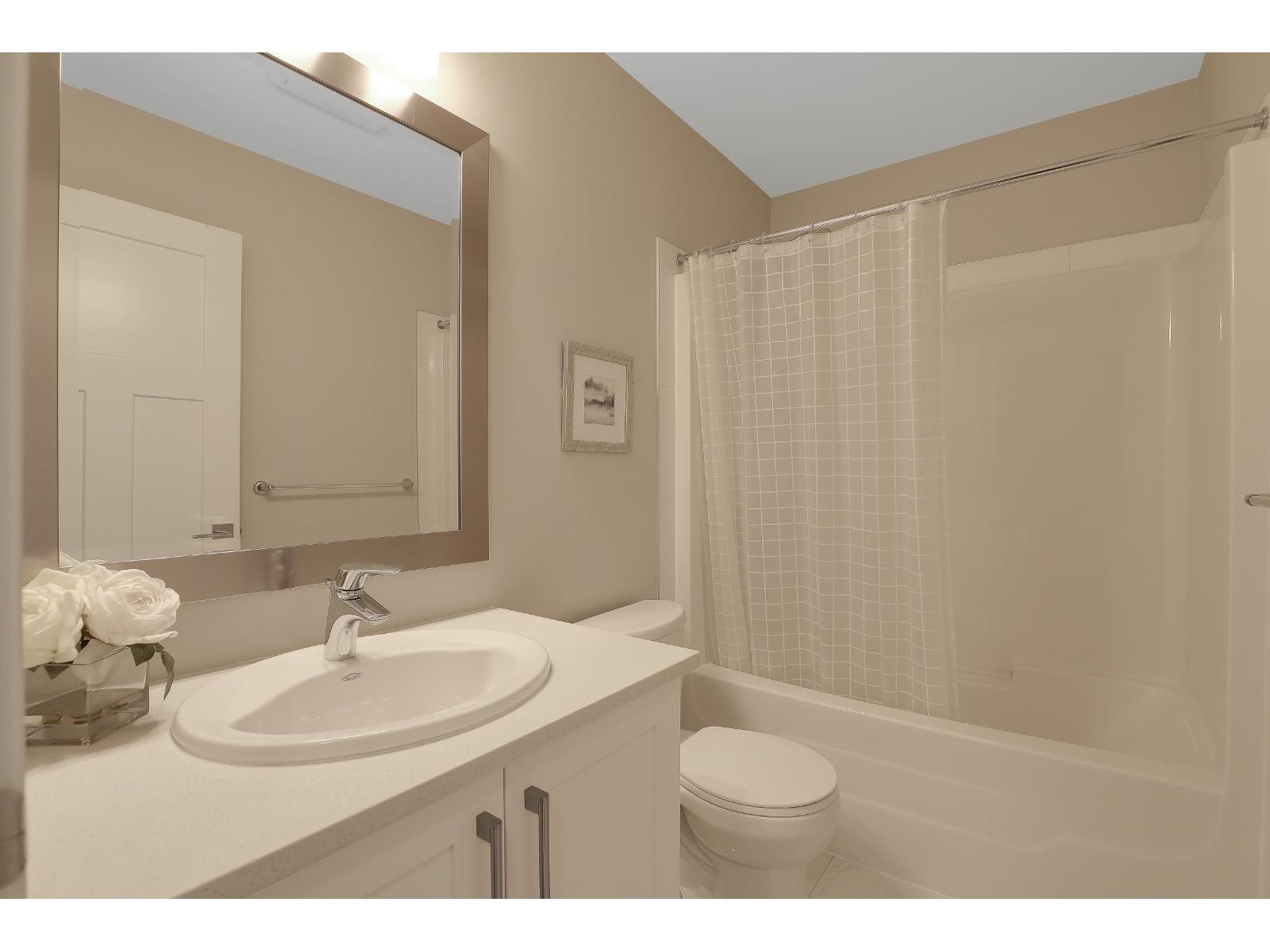 20377 82 AVENUE, Langley