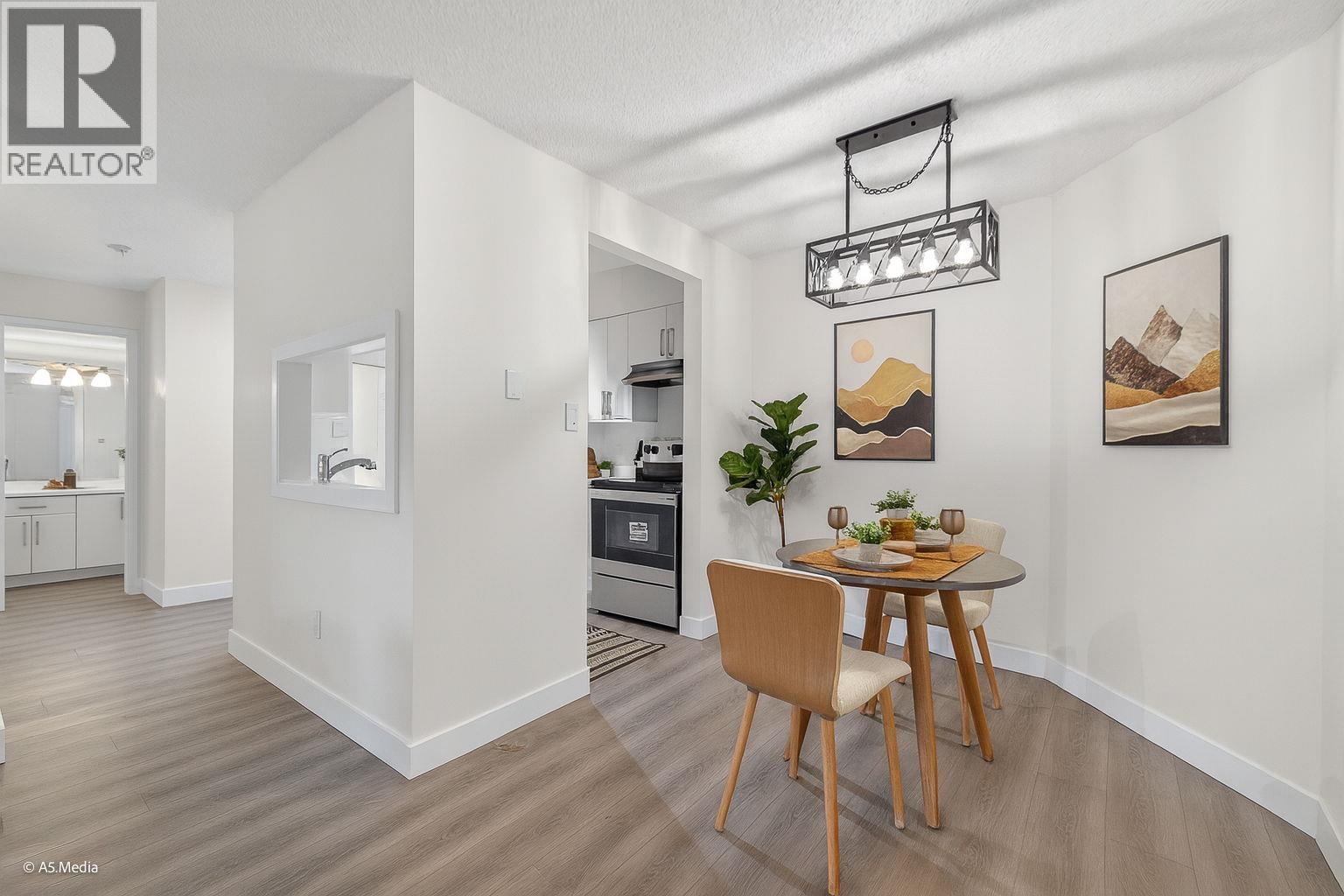 309 385 GINGER DRIVE, New Westminster