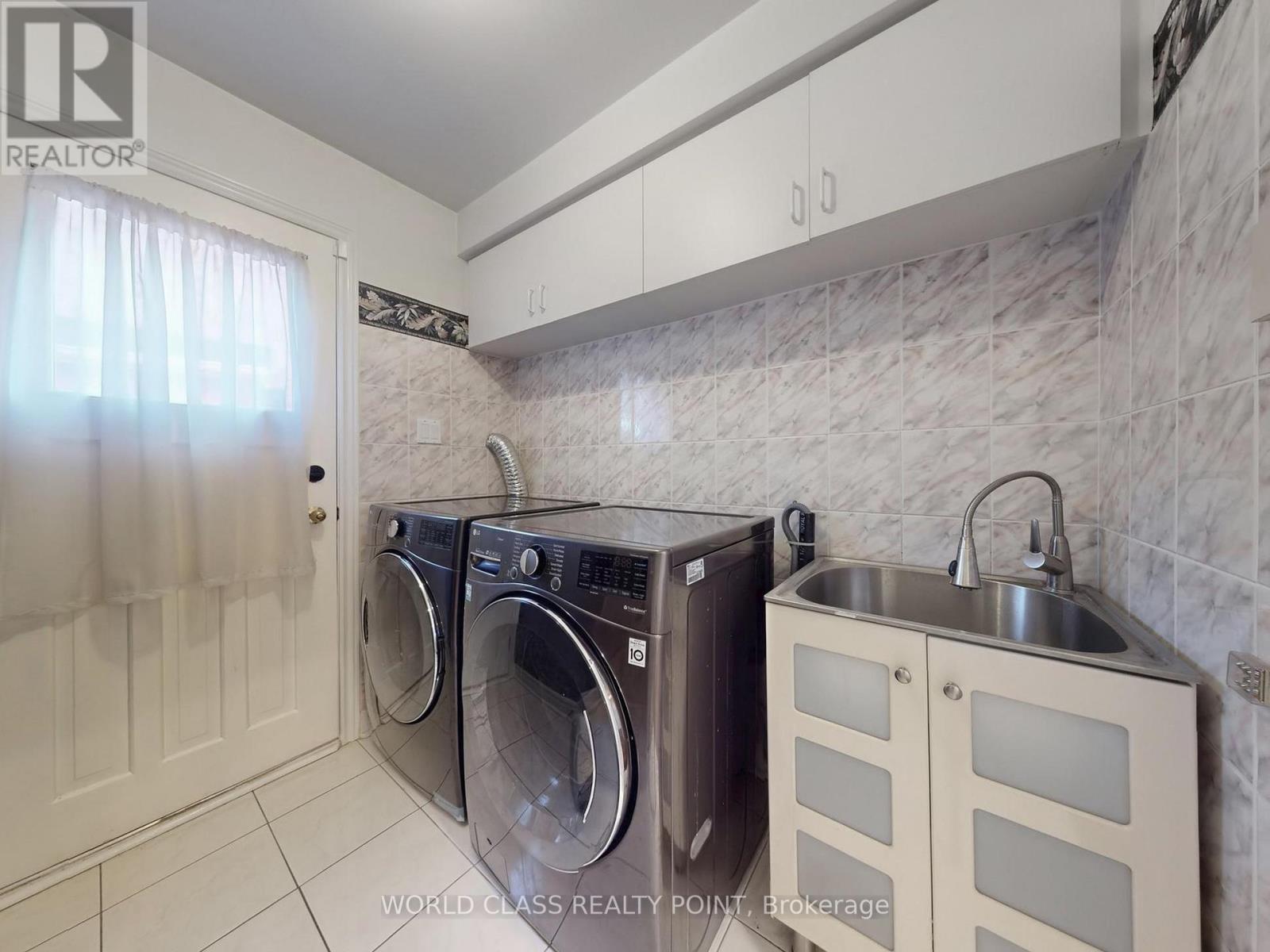 23 KILBRIDE DRIVE - 15