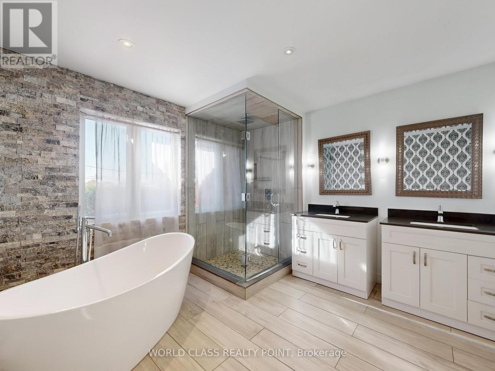 23 KILBRIDE DRIVE - 16