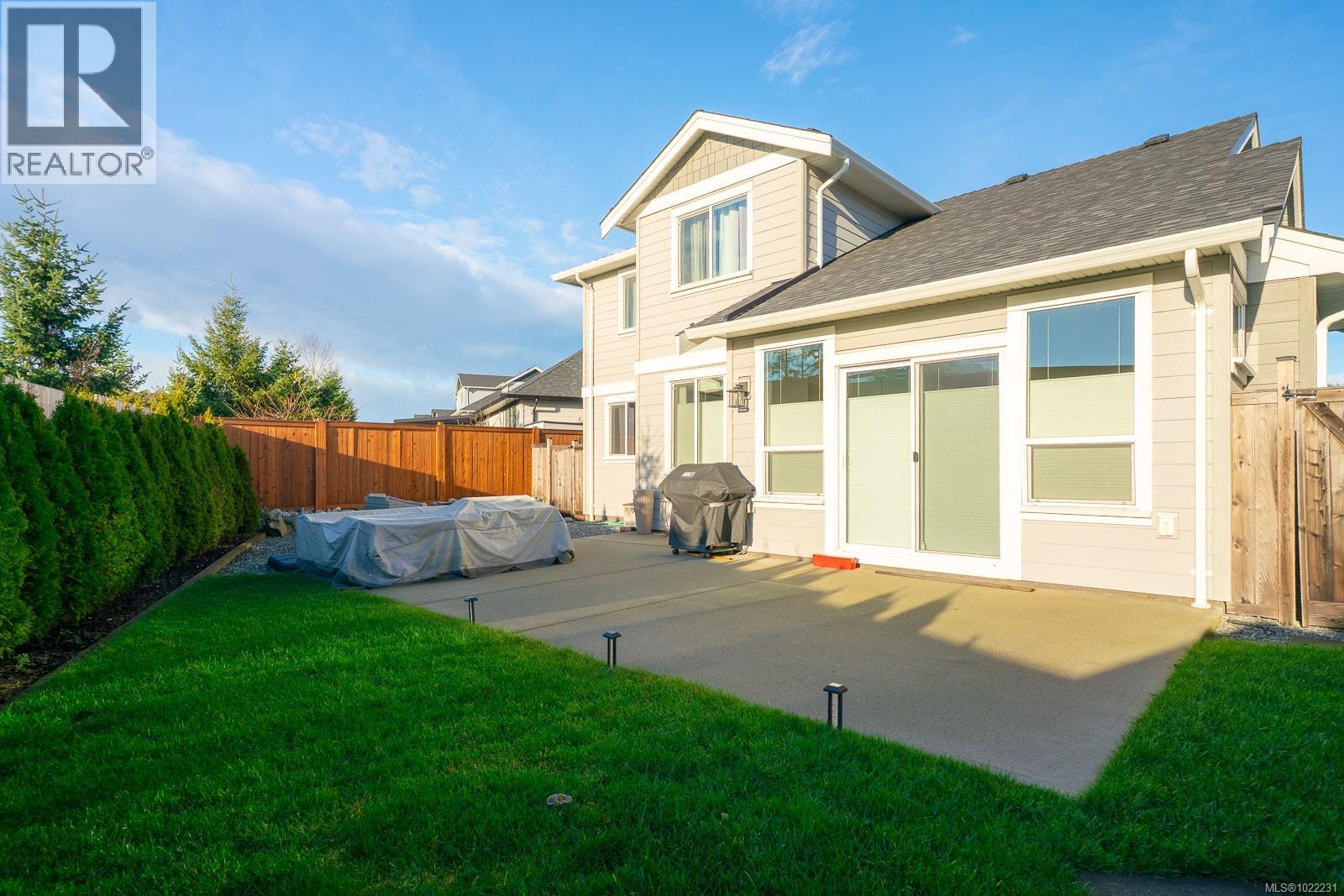 2013 Mountain Vista Dr, Nanaimo