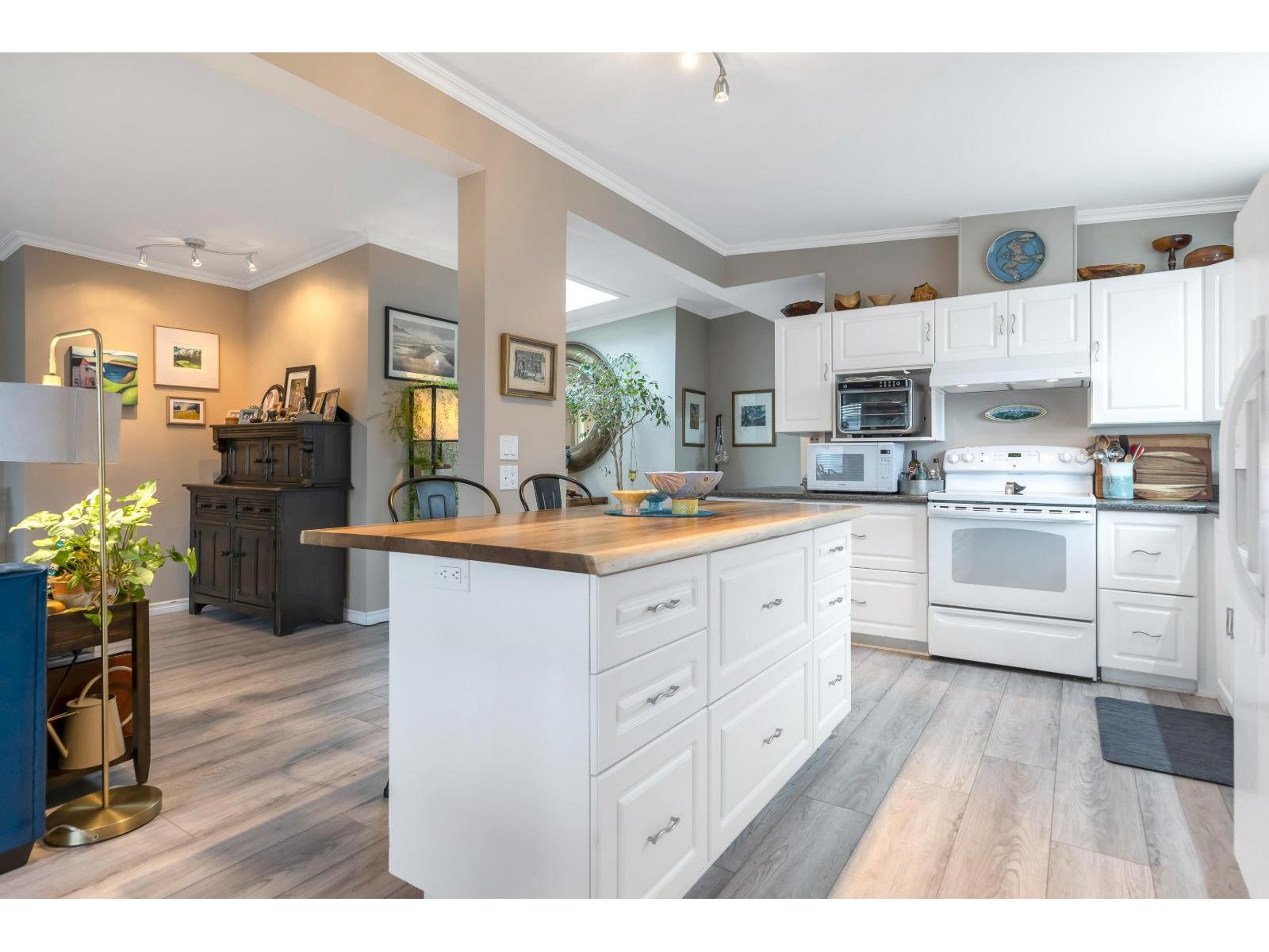 9 1640 162 STREET, Surrey