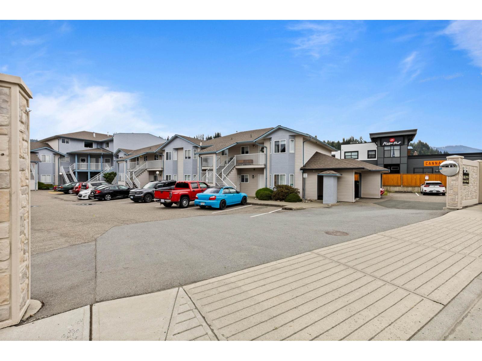 10 5770 VEDDER ROAD, Vedder Crossing, Chilliwack