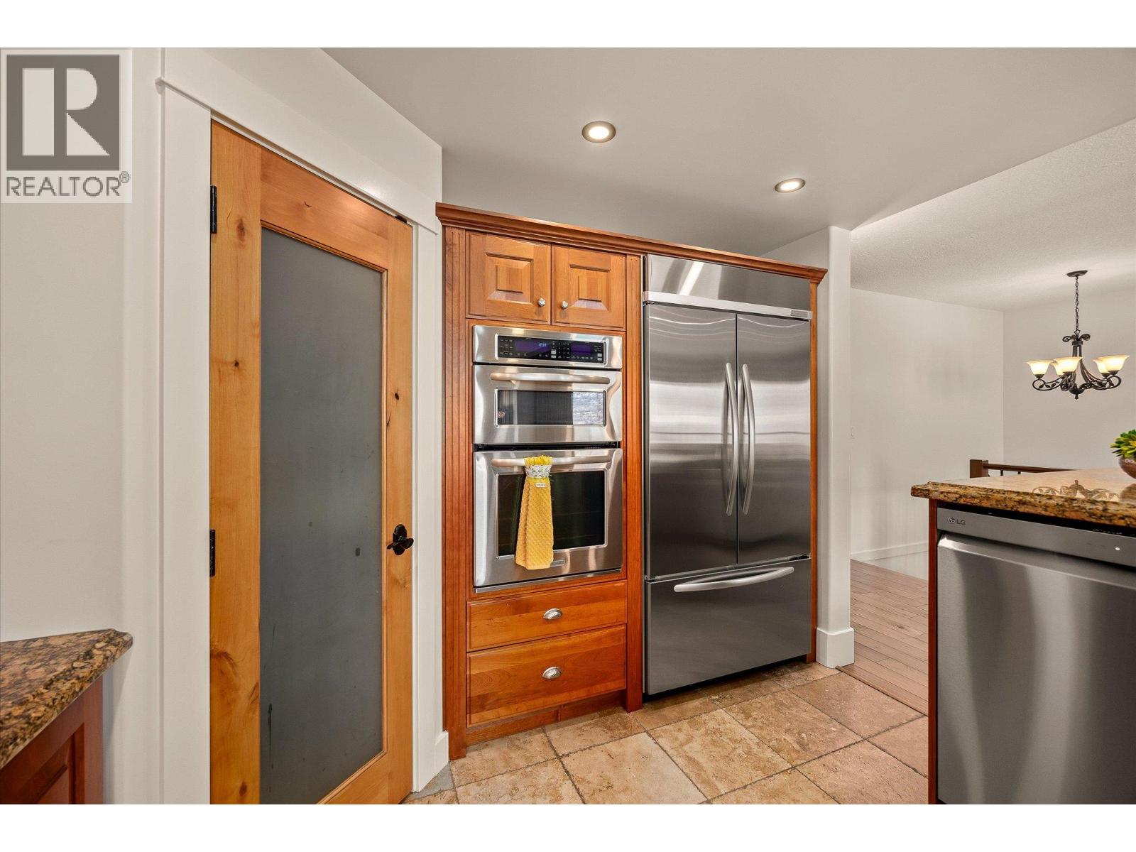 14419 Downton Avenue Unit# 206, Summerland