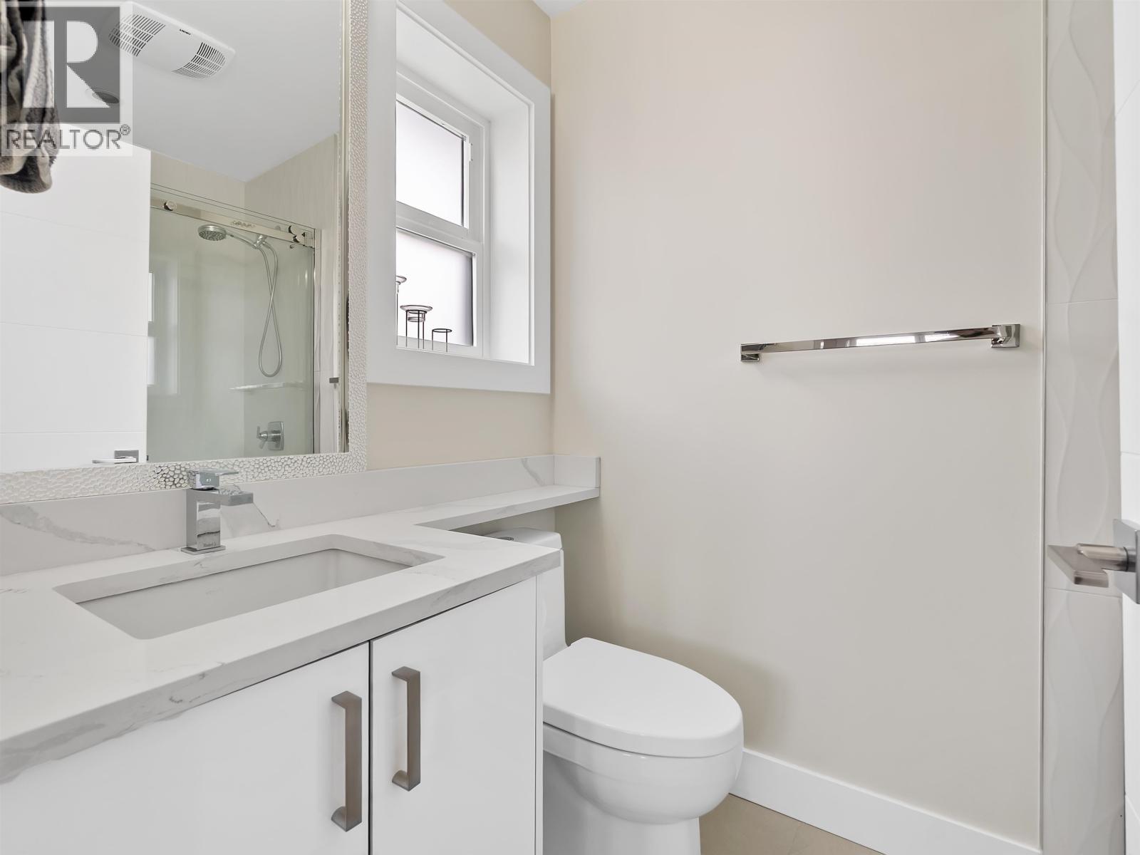 2699 E 7TH AVENUE, Vancouver