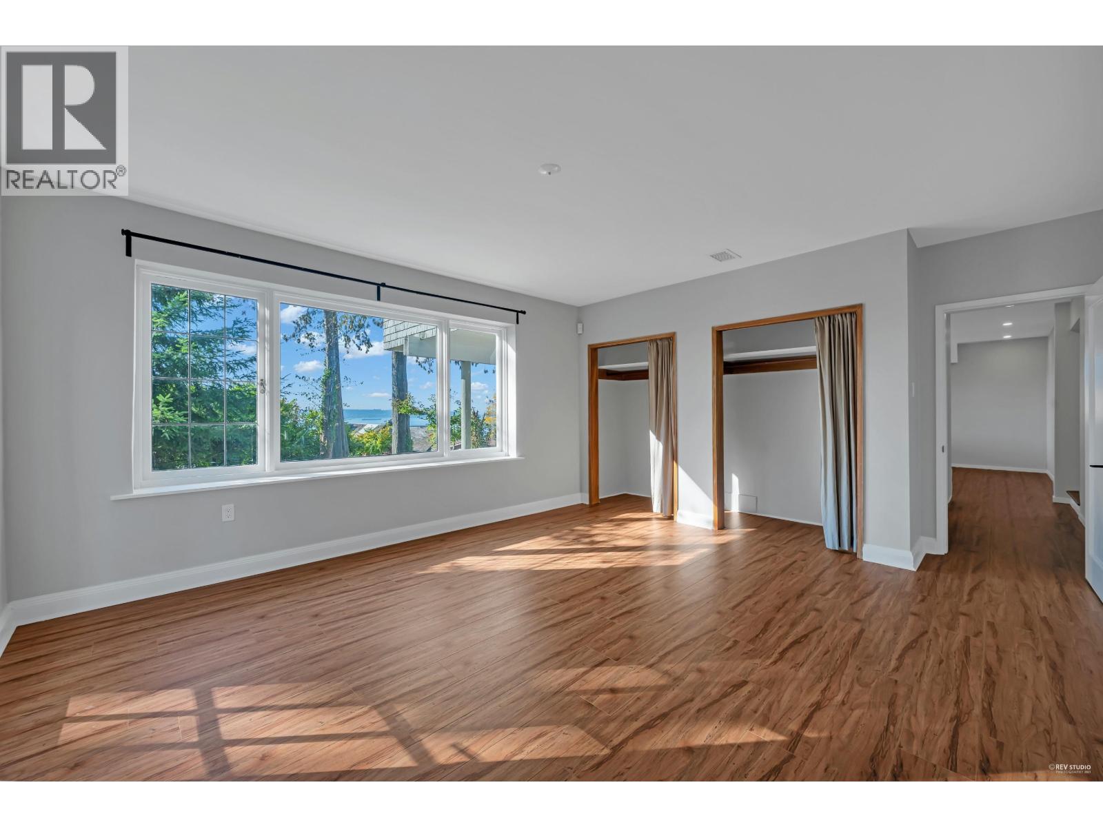 2602 OTTAWA AVENUE, West Vancouver