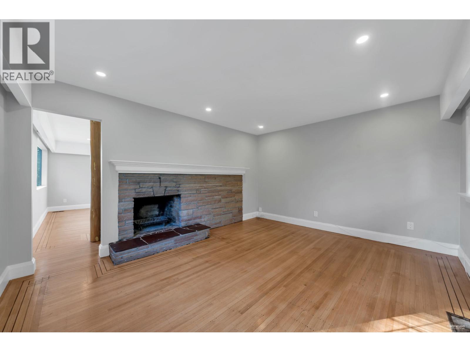 2602 OTTAWA AVENUE, West Vancouver