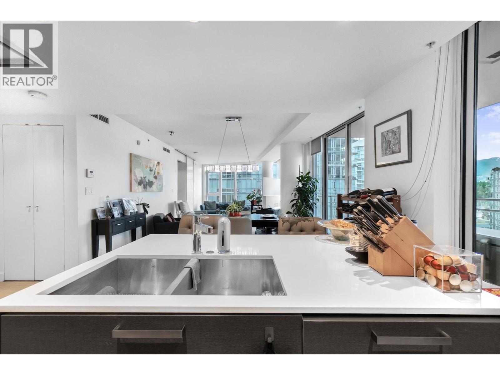 1201 1499 W PENDER STREET, Vancouver